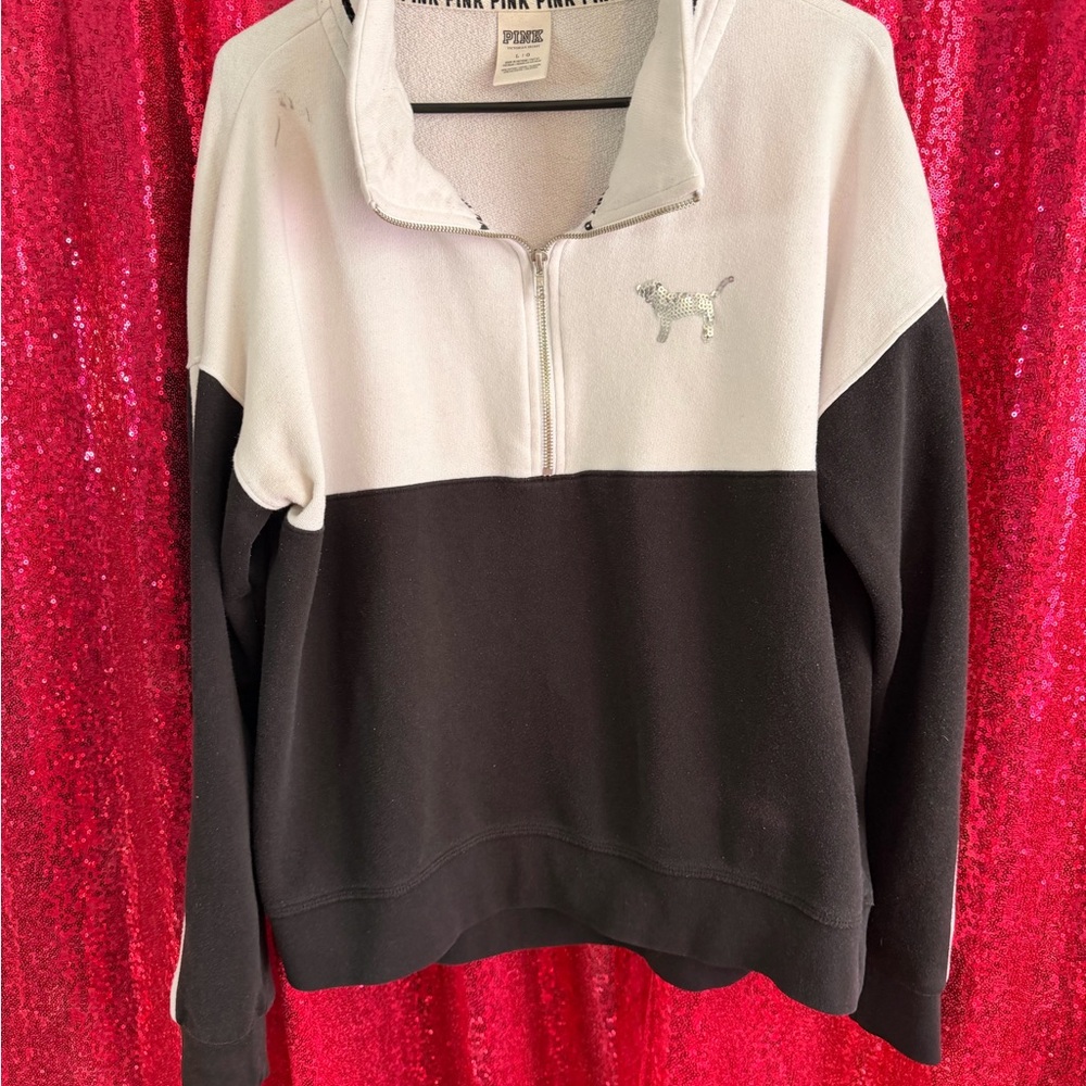 Victoria's Secret Pink Logo Detail Top